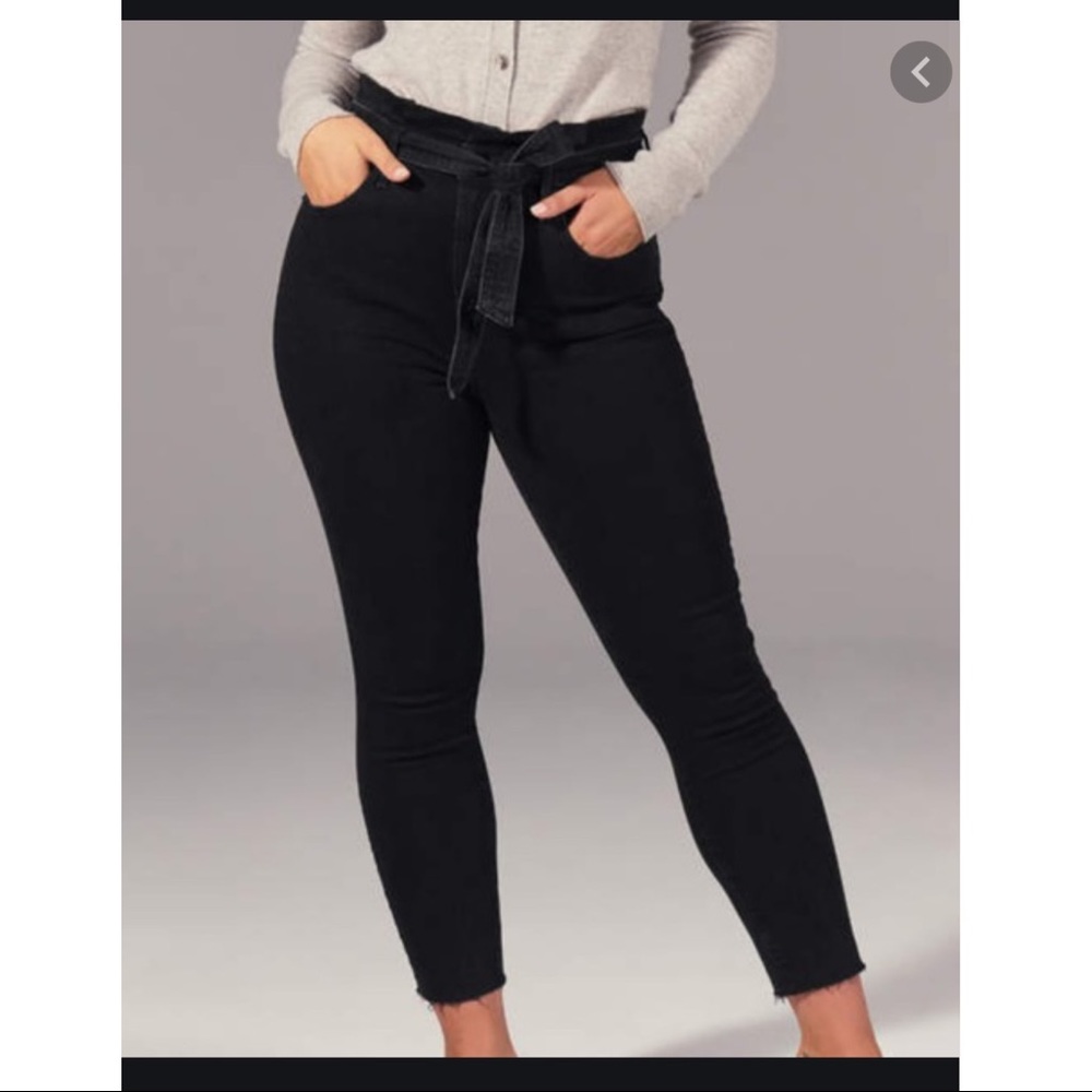 NWOT Ultra High Rise Paper Bag Skinny Ankle Jean